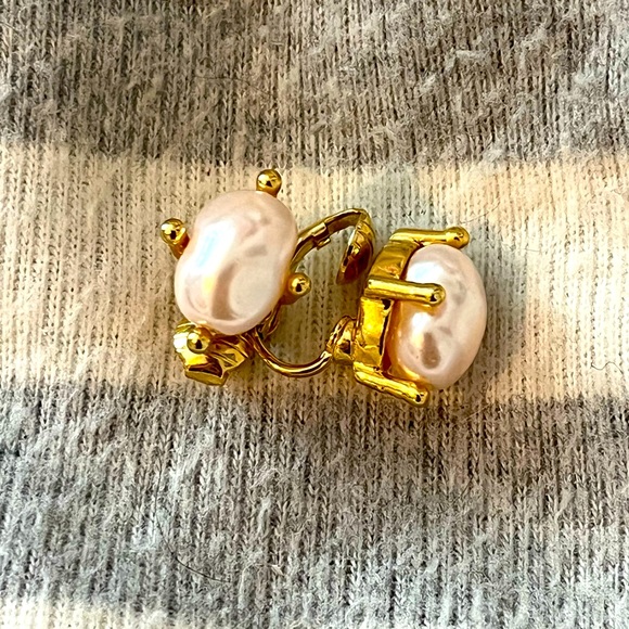 Amy Kahn Russell Fresh Water Pearl Clip Earring main image 0